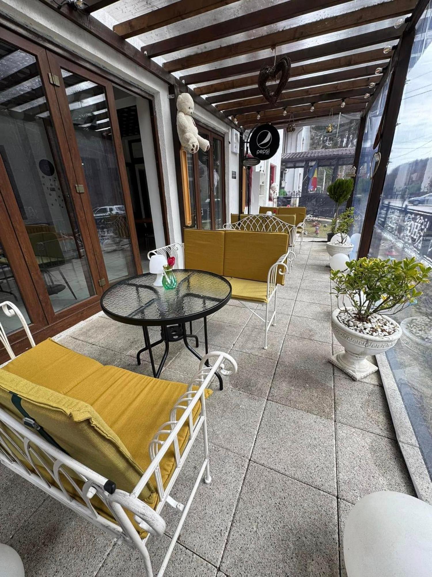 Hotel Galma Moroeni Ngoại thất bức ảnh